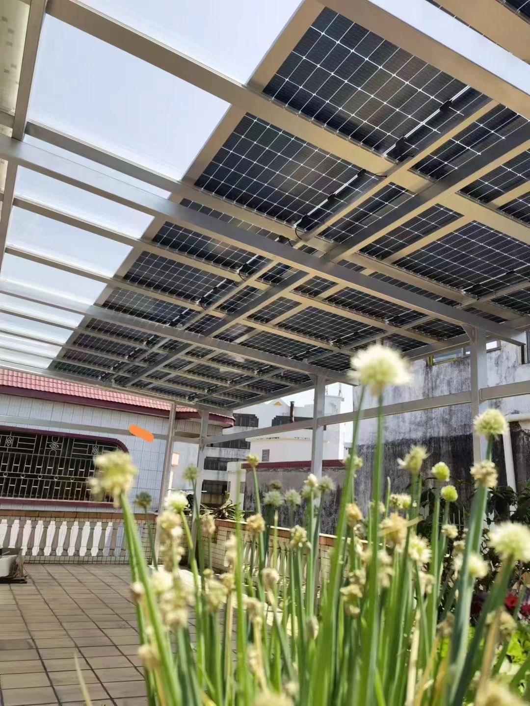 陇南别墅家用屋顶太阳能发电系统安装
